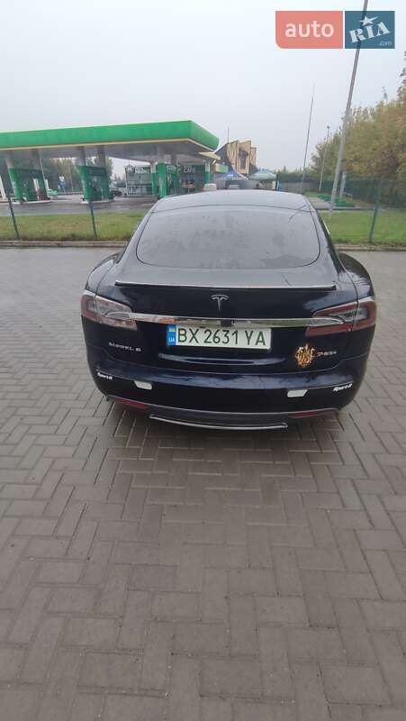 Лифтбек Tesla Model S 2013 в Житомире фото 7 Лифтбек Tesla Model S 2013 в Житомире