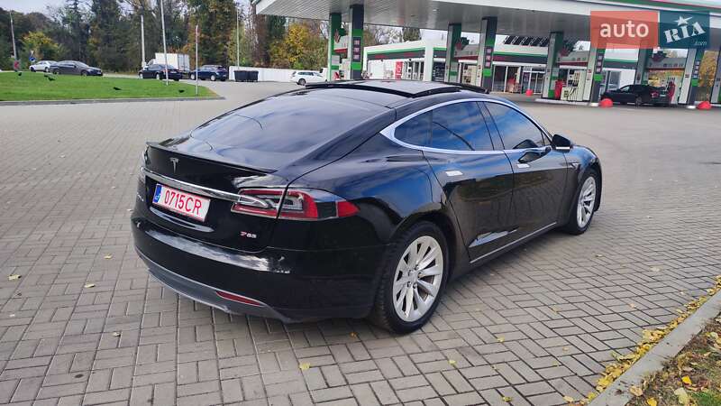Ліфтбек Tesla Model S 2014 в Житомирі