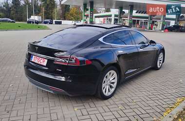 Лифтбек Tesla Model S 2014 в 