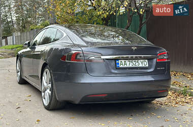 Лифтбек Tesla Model S 2020 в 