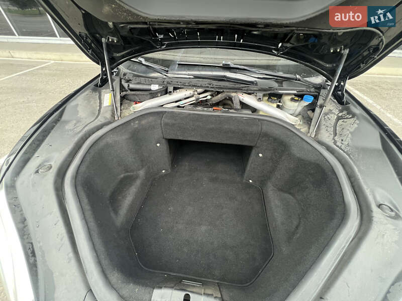 Ліфтбек Tesla Model S 2014 в Києві фото 6 Ліфтбек Tesla Model S 2014 в Києві
