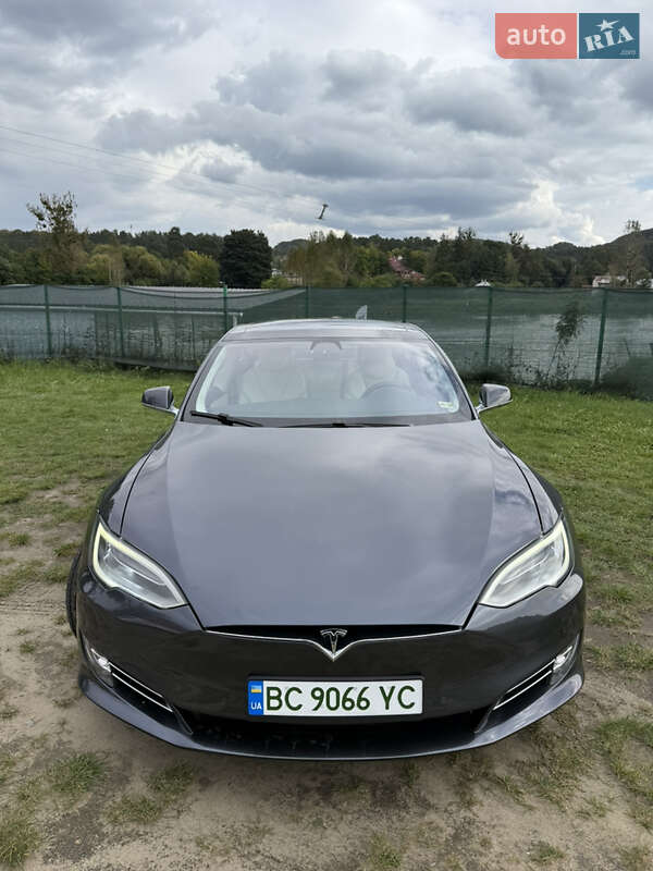 Лифтбек Tesla Model S 2018 в Львове фото 2 Лифтбек Tesla Model S 2018 в Львове