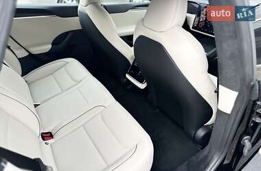 Лифтбек Tesla Model S 2021 в 