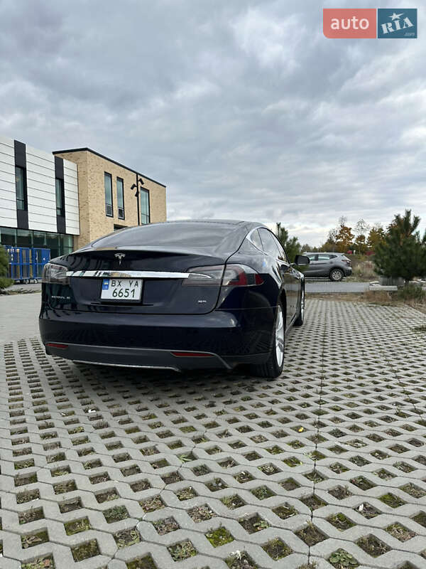 Ліфтбек Tesla Model S 2014 в Хмельницькому