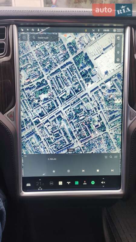 Ліфтбек Tesla Model S 2014 в Житомирі