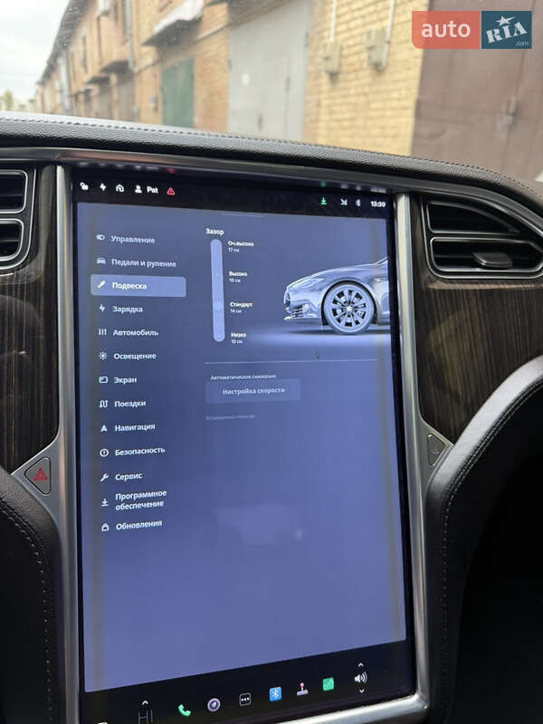 Лифтбек Tesla Model S 2013 в Киеве фото 2 Лифтбек Tesla Model S 2013 в Киеве