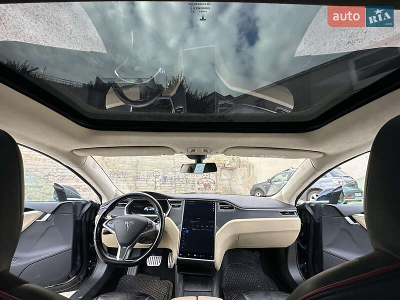 Лифтбек Tesla Model S 2013 в Одессе
