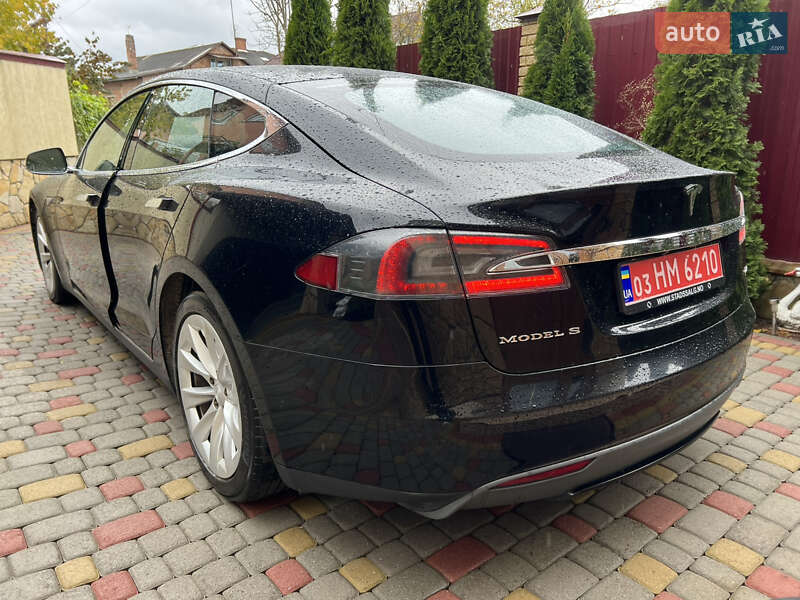 Лифтбек Tesla Model S 2015 в Львове фото 34 Лифтбек Tesla Model S 2015 в Львове
