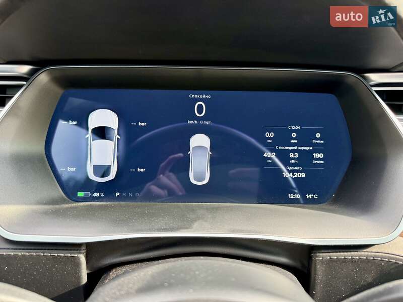 Лифтбек Tesla Model S 2017 в Харькове фото 16 Лифтбек Tesla Model S 2017 в Харькове