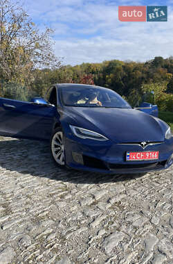 Ліфтбек Tesla Model S 2016 в 
