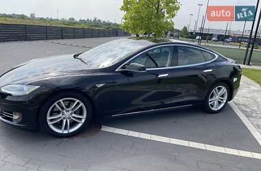 Ліфтбек Tesla Model S 2013 в 