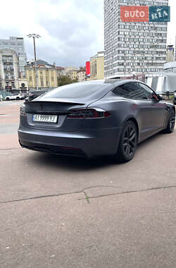 Ліфтбек Tesla Model S 2021 в 