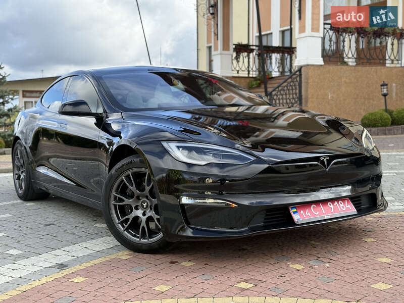 Лифтбек Tesla Model S 2024 в Дрогобыче