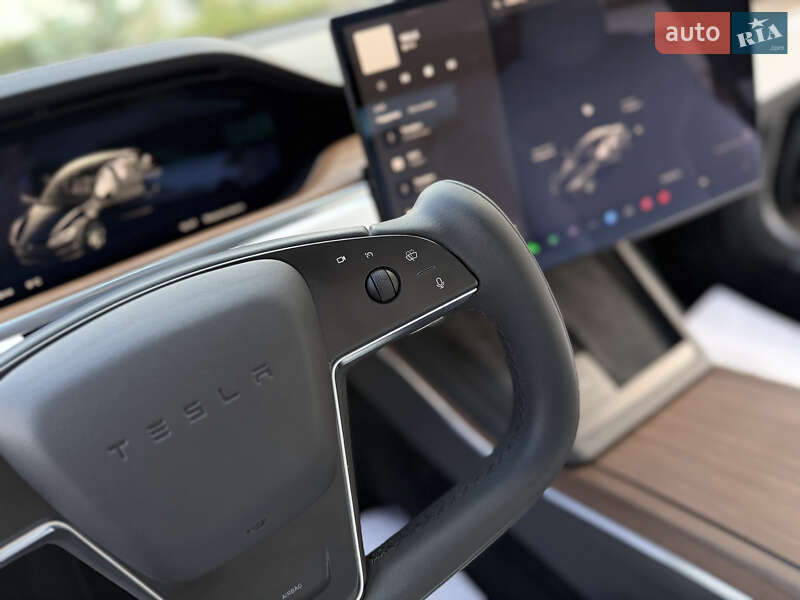 Лифтбек Tesla Model S 2024 в Дрогобыче