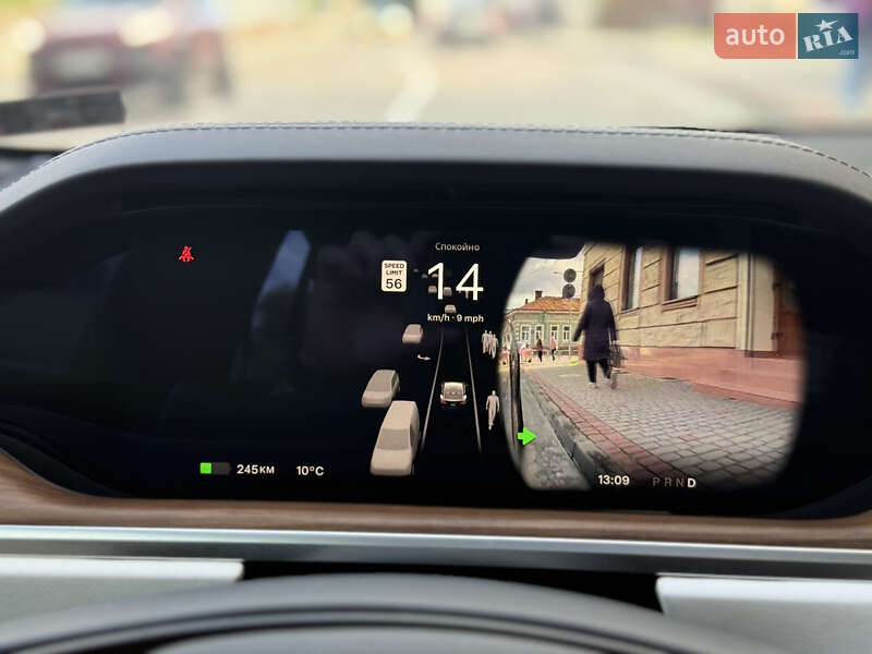 Лифтбек Tesla Model S 2024 в Дрогобыче