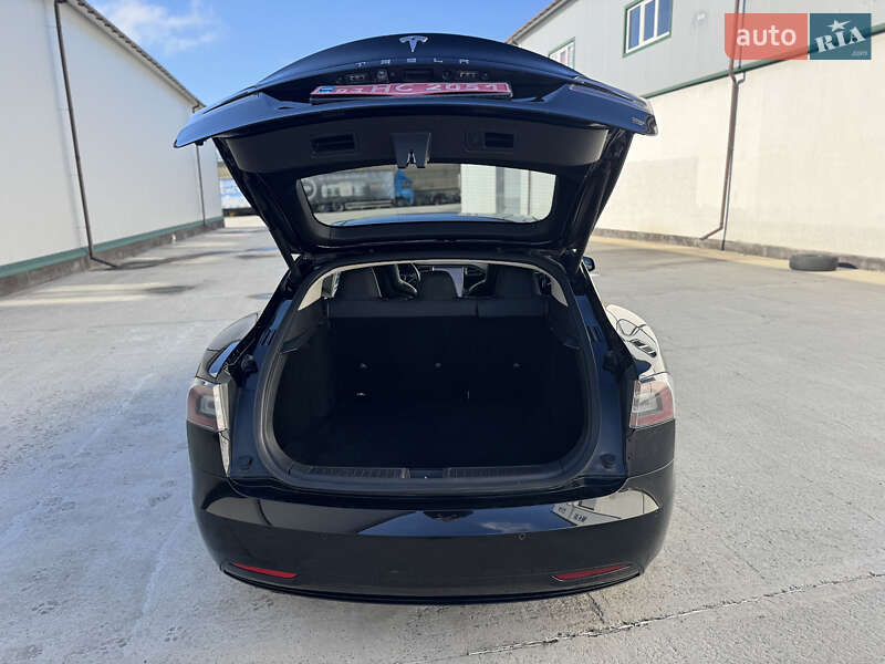 Ліфтбек Tesla Model S 2016 в Вінниці фото 6 Ліфтбек Tesla Model S 2016 в Вінниці