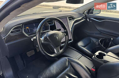 Лифтбек Tesla Model S 2016 в 