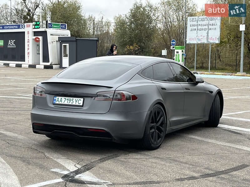 Ліфтбек Tesla Model S 2021 в Києві