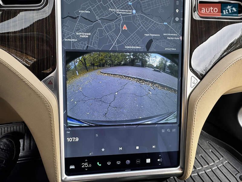 Лифтбек Tesla Model S 2013 в Кропивницком фото 22 Лифтбек Tesla Model S 2013 в Кропивницком