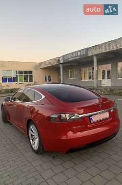 Лифтбек Tesla Model S 2016 в 