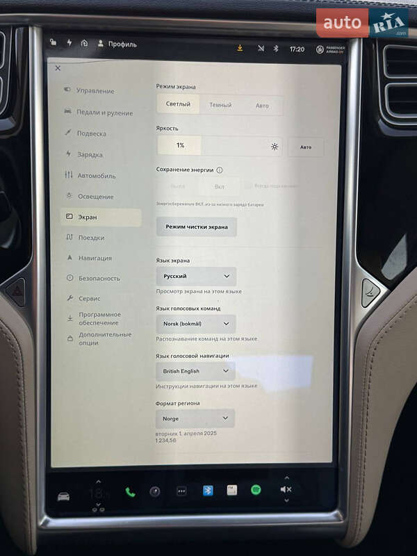 Ліфтбек Tesla Model S 2014 в Львові фото 40 Ліфтбек Tesla Model S 2014 в Львові