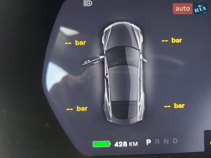 Лифтбек Tesla Model S 2014 в Тернополе фото 65 Лифтбек Tesla Model S 2014 в Тернополе