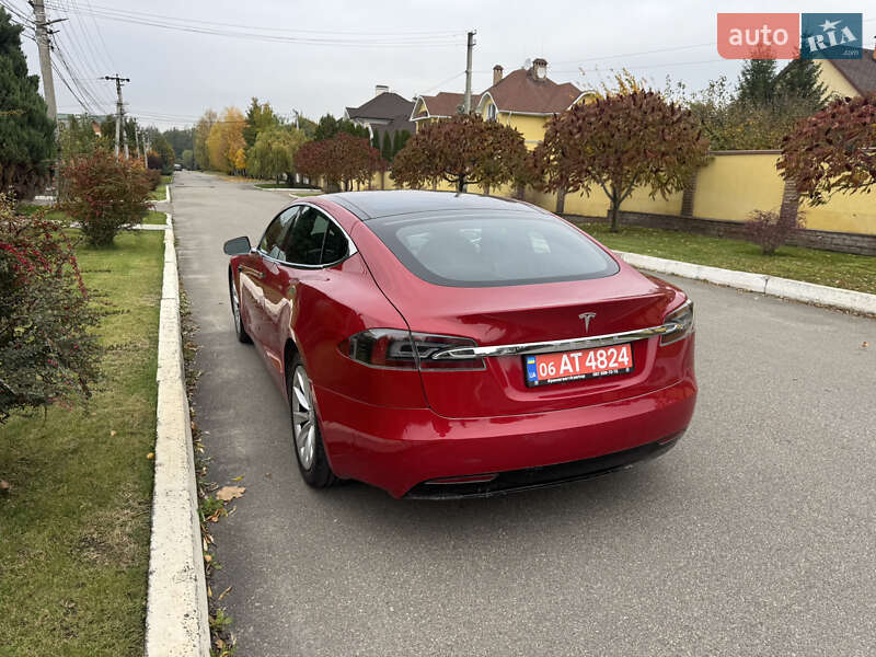 Ліфтбек Tesla Model S 2018 в Києві фото 11 Ліфтбек Tesla Model S 2018 в Києві