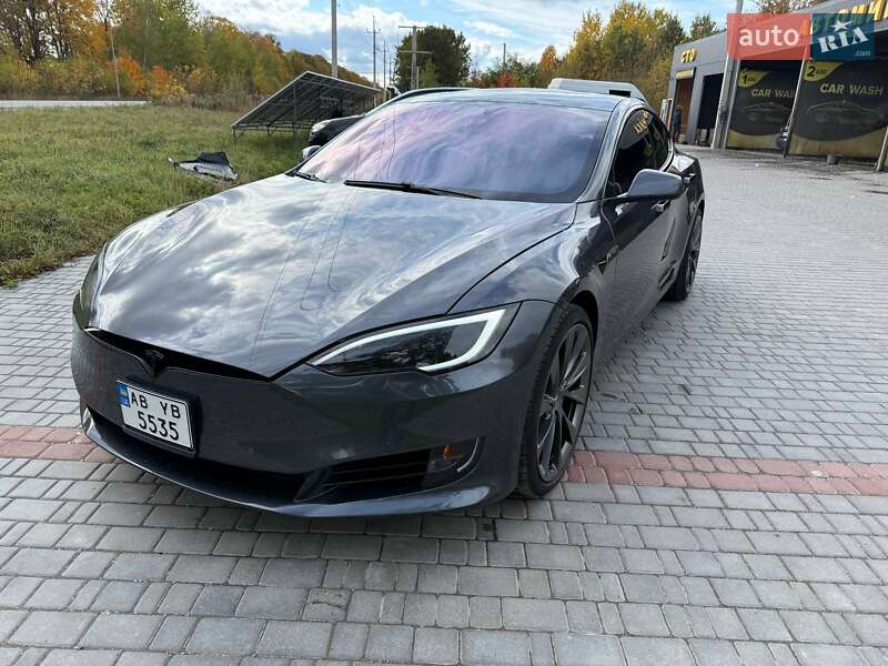 Ліфтбек Tesla Model S 2018 в Вінниці фото 10 Ліфтбек Tesla Model S 2018 в Вінниці