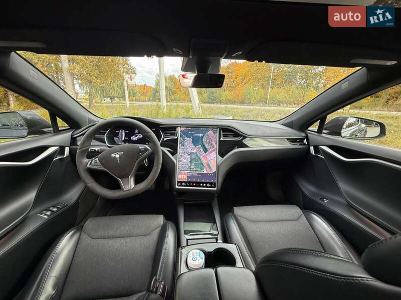 Ліфтбек Tesla Model S 2018 в Вінниці фото 15 Ліфтбек Tesla Model S 2018 в Вінниці