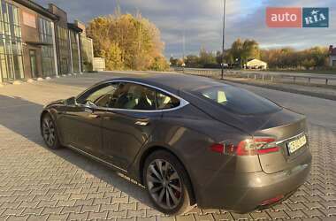 Ліфтбек Tesla Model S 2017 в Тернополі