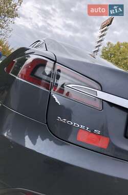 Лифтбек Tesla Model S 2014 в Николаеве