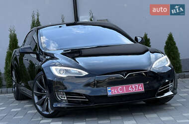 Ліфтбек Tesla Model S 2015 в Дрогобичі
