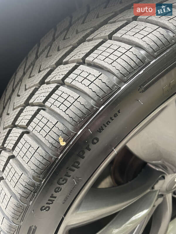 Ліфтбек Tesla Model S 2017 в Києві фото 11 Ліфтбек Tesla Model S 2017 в Києві