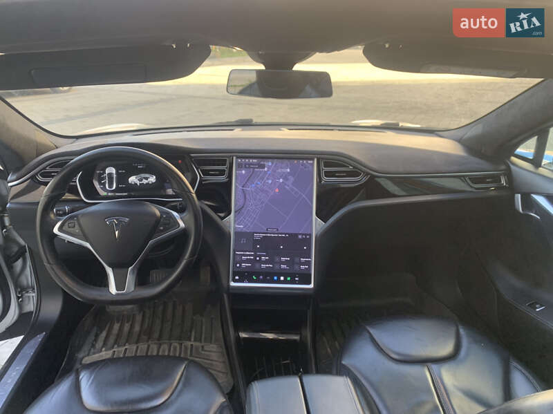 Ліфтбек Tesla Model S 2015 в Шептицькому фото 14 Ліфтбек Tesla Model S 2015 в Шептицькому