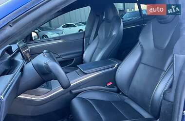 Лифтбек Tesla Model S 2022 в Львове