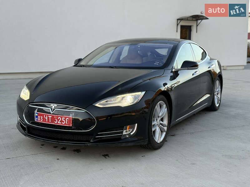 Ліфтбек Tesla Model S 2013 в Луцьку фото 3 Ліфтбек Tesla Model S 2013 в Луцьку