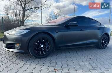 Ліфтбек Tesla Model S 2018 в Івано-Франківську