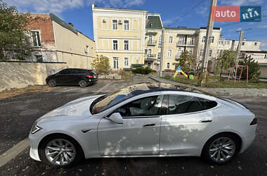 Лифтбек Tesla Model S 2019 в Харькове