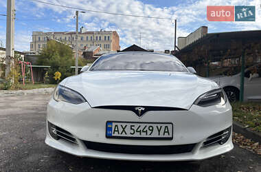 Лифтбек Tesla Model S 2019 в Харькове