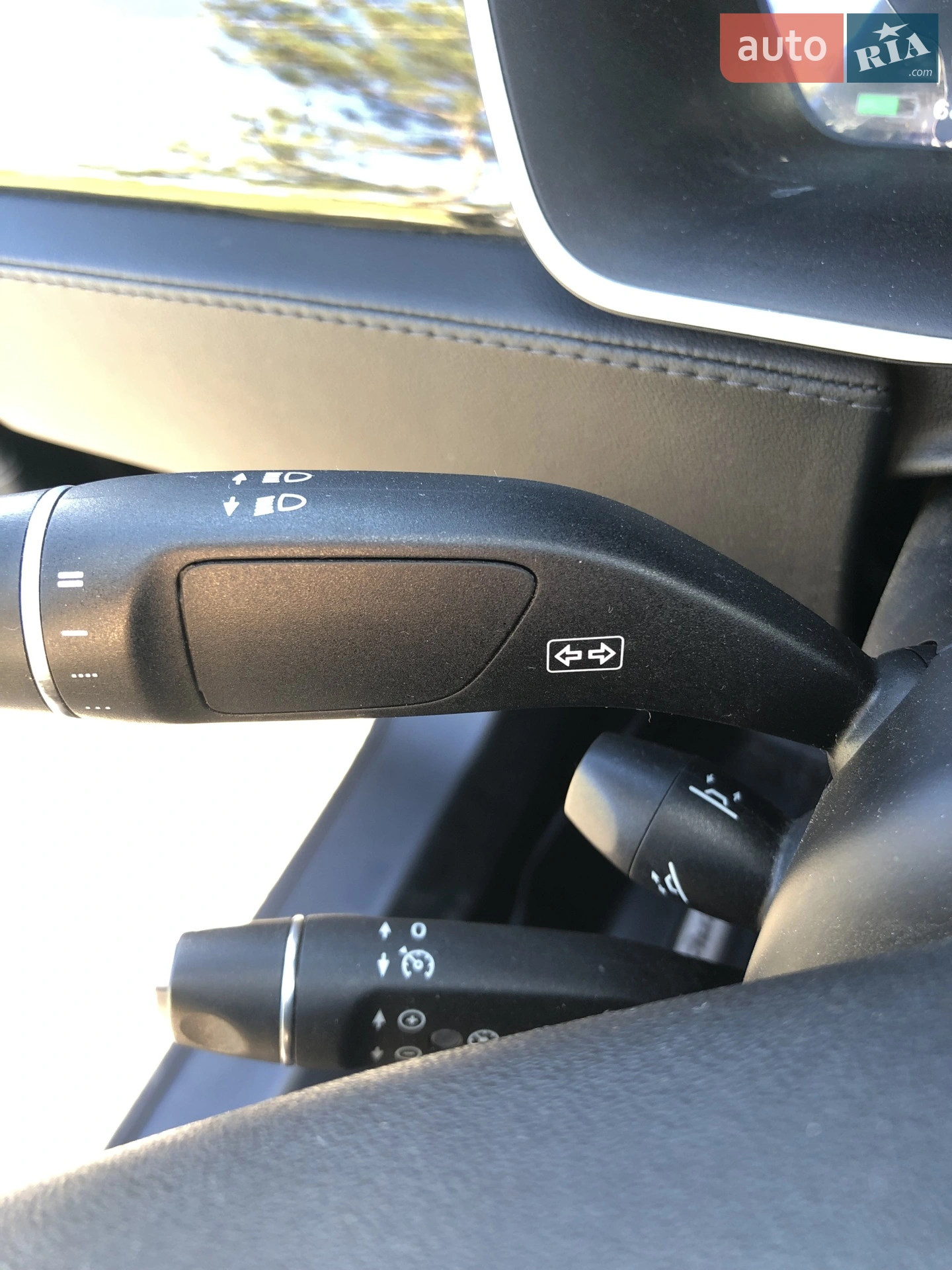 2014 Tesla Model S - мініатюра 42