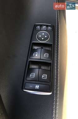 Лифтбек Tesla Model S 2014 в Николаеве