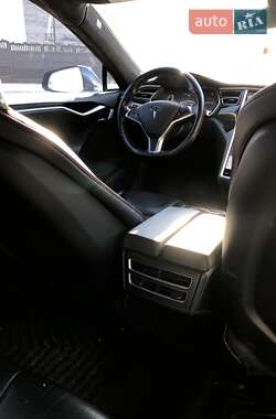 Лифтбек Tesla Model S 2014 в Николаеве