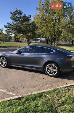 Лифтбек Tesla Model S 2014 в Николаеве