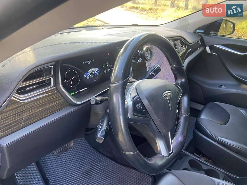 Ліфтбек Tesla Model S 2014 в Хмельницькому