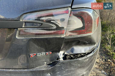 Лифтбек Tesla Model S 2014 в Вышгороде фото 11 Лифтбек Tesla Model S 2014 в Вышгороде