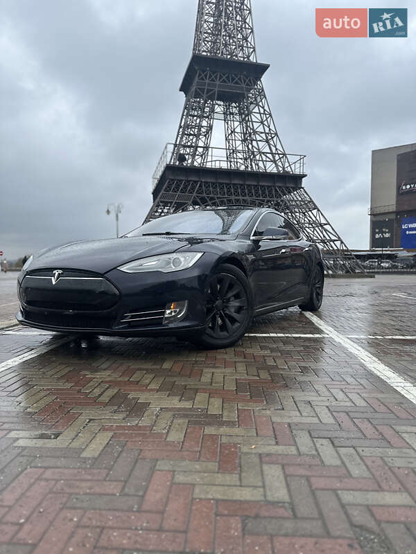 Лифтбек Tesla Model S 2013 в Харькове