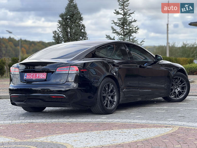 Ліфтбек Tesla Model S 2024 в Дрогобичі фото 47 Ліфтбек Tesla Model S 2024 в Дрогобичі