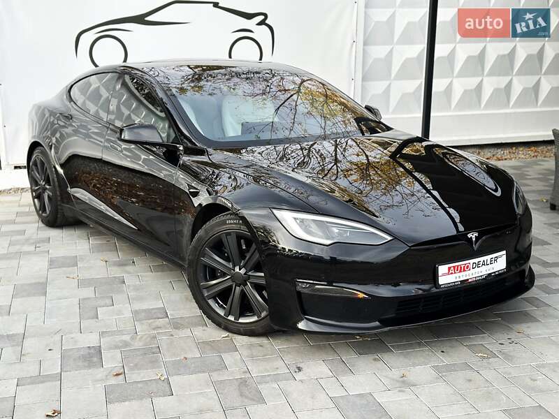 Tesla Model S 2022