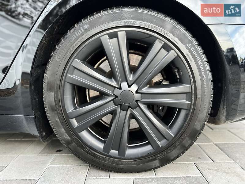 Лифтбек Tesla Model S 2022 в Киеве фото 12 Лифтбек Tesla Model S 2022 в Киеве