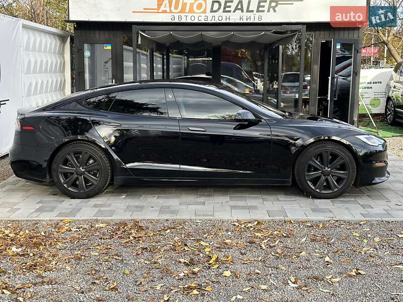 Лифтбек Tesla Model S 2022 в Киеве фото 18 Лифтбек Tesla Model S 2022 в Киеве